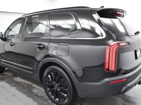Used 2022 Kia Telluride SX w/ Towing Package image 2