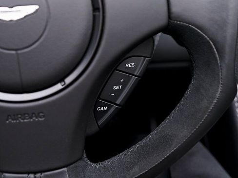 Used 2016 Aston Martin DB9 GT RWD image 76