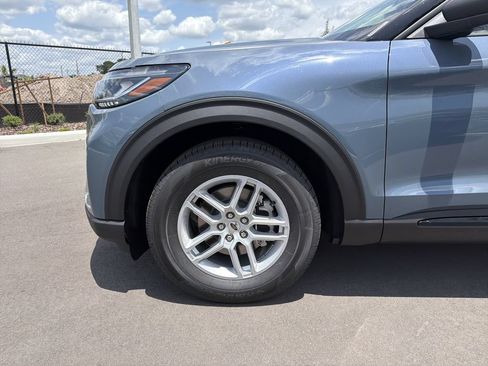 New 2026 Ford Explorer Active w/ Active Comfort Package RWD image 34