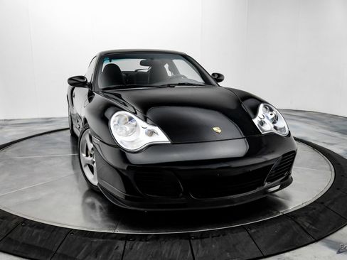 Used 2005 Porsche 911 Turbo S image 20
