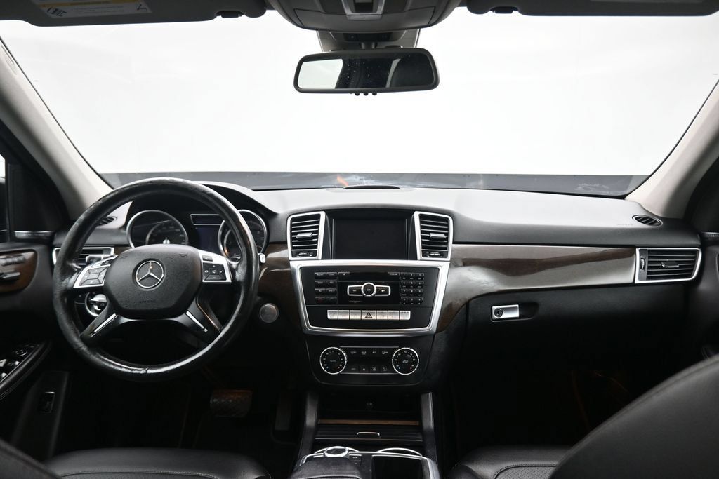 Used 2015 Mercedes-Benz ML 250 BlueTEC 4MATIC image 36