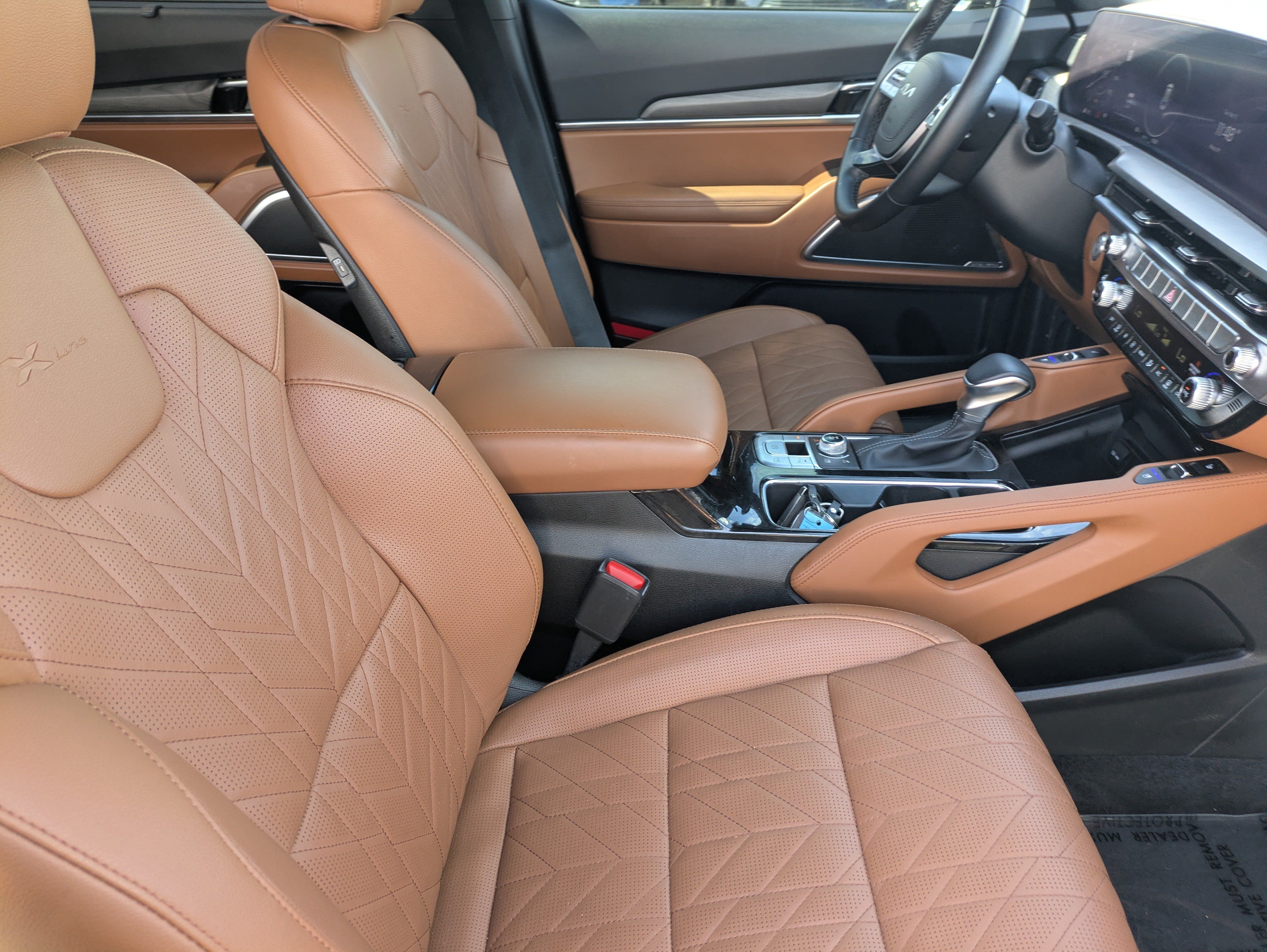 Certified 2025 Kia Telluride SX X-Line AWD/4WD image 12