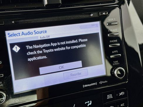 Used 2022 Toyota Prius Prime LE FWD image 14