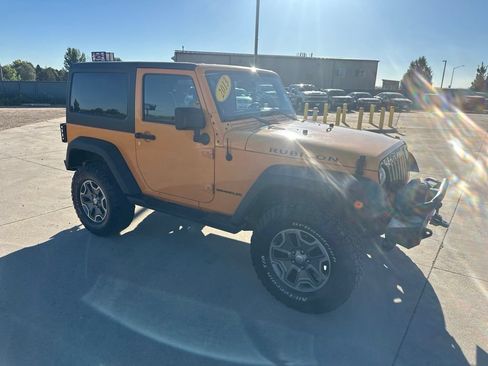 Used 2013 Jeep Wrangler Rubicon w/ PWR Convenience Group AWD/4WD image 31