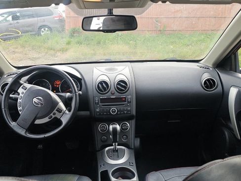 Used 2010 Nissan Rogue SL w/ Premium Pkg image 8