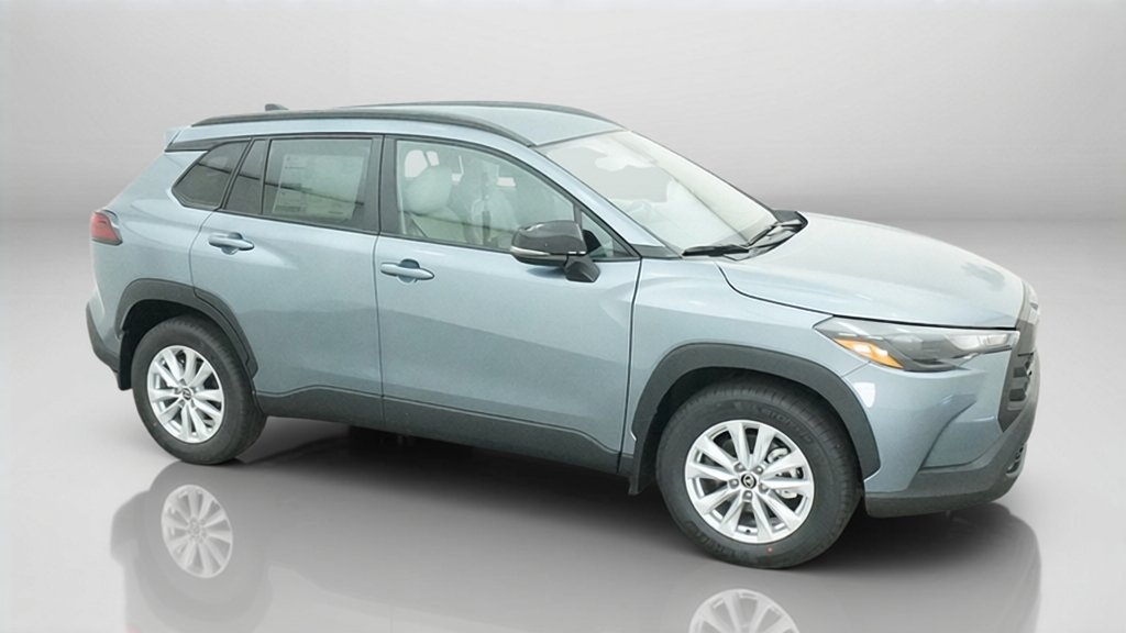 New 2026 Toyota Corolla Cross LE FWD image 6