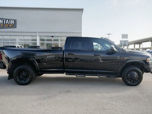 Used 2021 RAM 3500 Laramie w/ Night Edition image 4