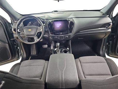 Certified 2023 Chevrolet Traverse LT image 11