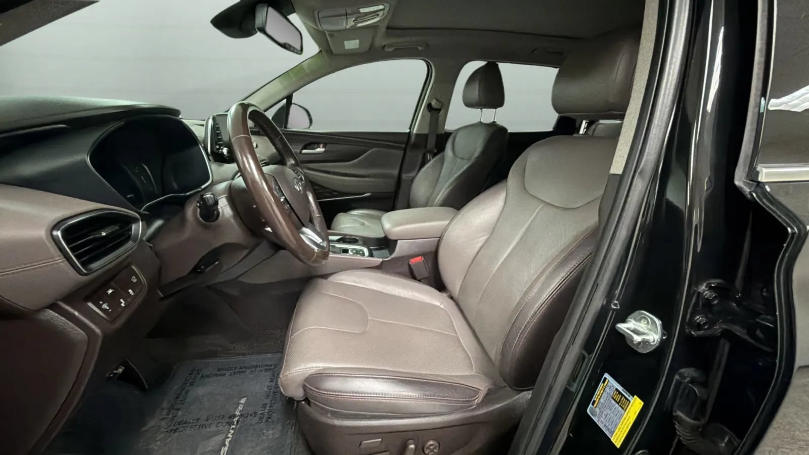 Used 2020 Hyundai Santa Fe Limited FWD image 20