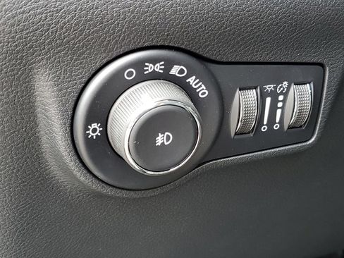 New 2026 Jeep Compass Trailhawk AWD/4WD image 8