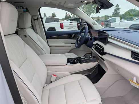 New 2026 Buick Enclave Avenir w/ Super Cruise Package AWD/4WD image 23