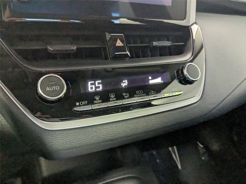 Certified 2023 Toyota Corolla LE image 17