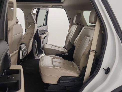 Certified 2023 Ford Expedition Limited AWD/4WD image 34