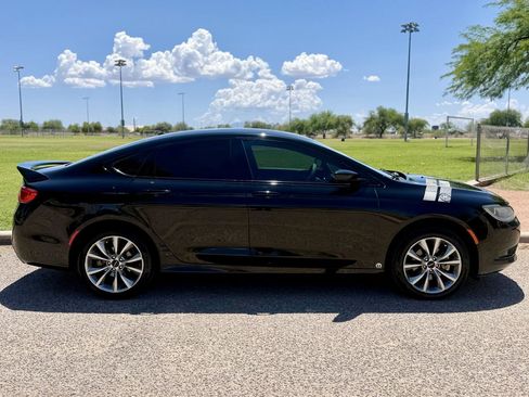 Used 2015 Chrysler 200 S FWD image 6