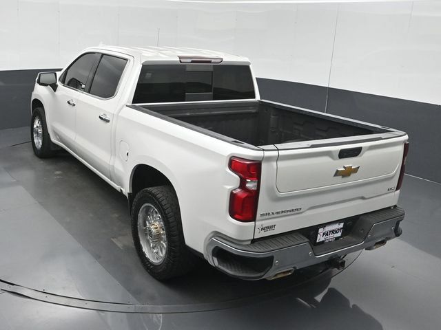 Used 2021 Chevrolet Silverado 1500 LTZ AWD/4WD image 41