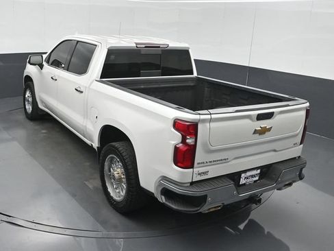 Used 2021 Chevrolet Silverado 1500 LTZ AWD/4WD image 41
