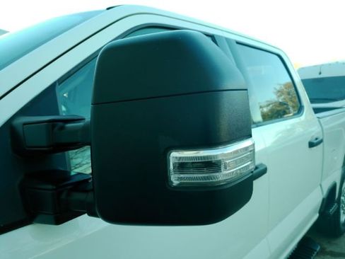 Used 2025 Ford F250 XLT image 18