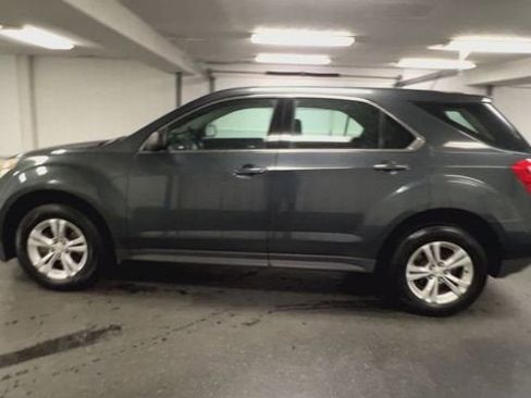 Used 2017 Chevrolet Equinox LS FWD image 5