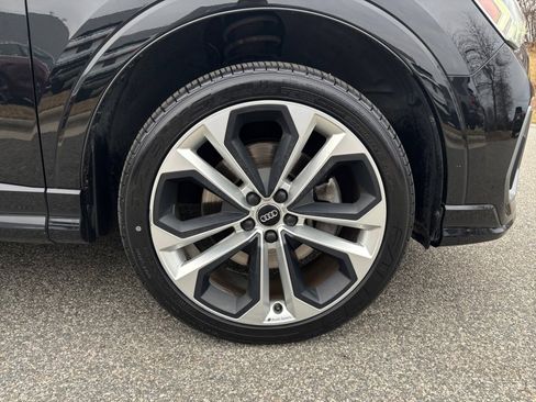 Used 2020 Audi Q3 2.0T Premium Plus w/ Premium Plus Package image 25