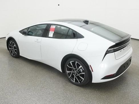 New 2026 Toyota Prius Plug-In Hybrid image 5
