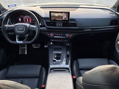 Used 2019 Audi SQ5 Prestige image 8