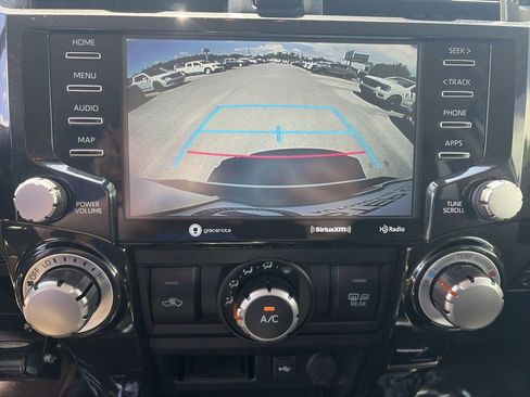 Used 2021 Toyota 4Runner Venture AWD/4WD image 24