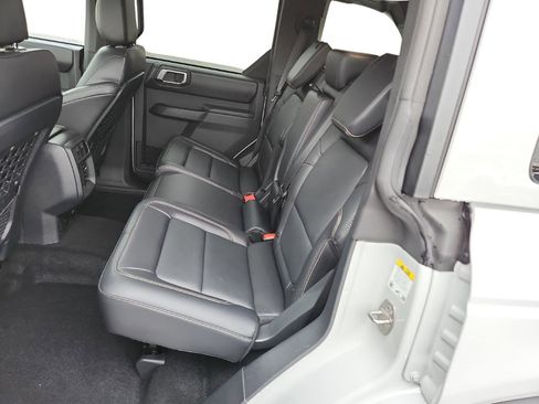 New 2026 Ford Bronco Badlands image 24