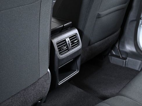 Certified 2025 Nissan Rogue S image 25