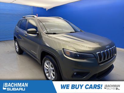 Used 2019 Jeep Cherokee Latitude w/ Popular Appearance Group