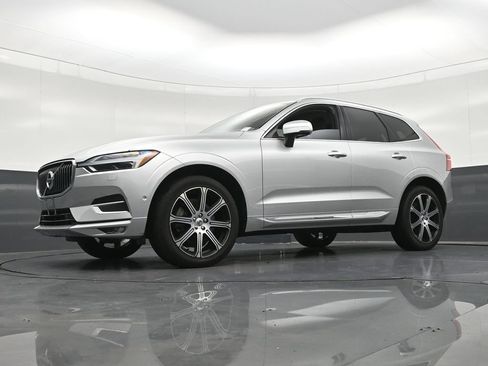 Used 2020 Volvo XC60 T6 Inscription w/ Protection Package AWD/4WD image 22