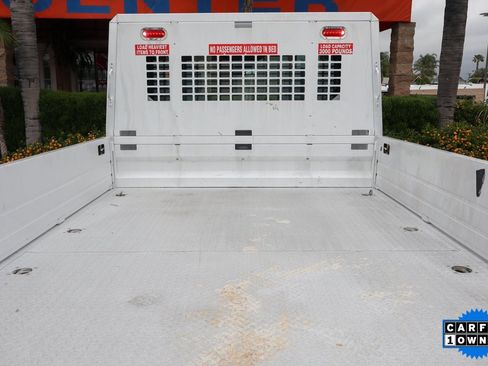 Used 2018 Ford Transit 250 138 image 8