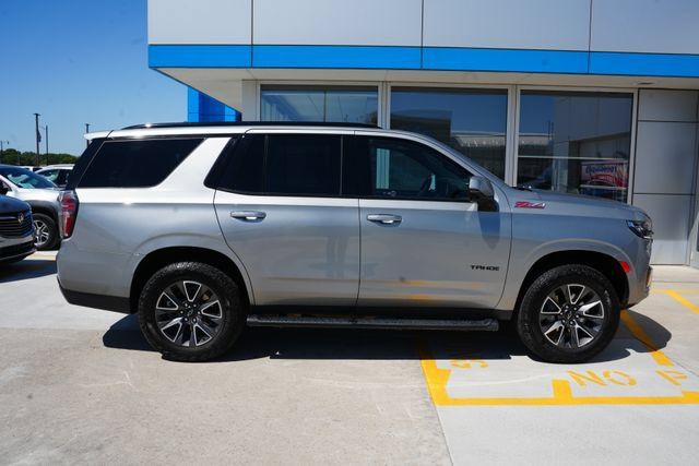 Used 2024 Chevrolet Tahoe Z71 w/ Luxury Package AWD/4WD image 36