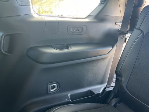 Certified 2025 Jeep Grand Cherokee L Altitude image 39