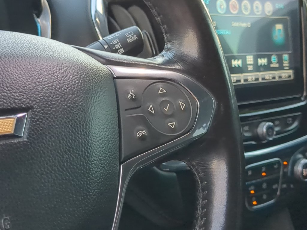 Used 2018 Chevrolet Traverse Premier w/ Driver Confidence II Package FWD image 20