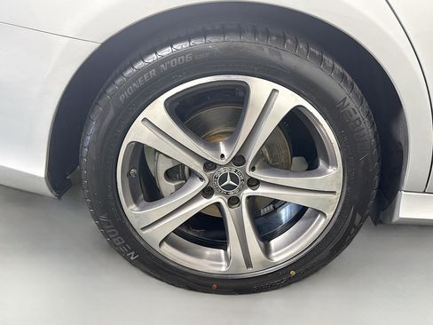 Used 2020 Mercedes-Benz E 350 Sedan w/ Parking Assistance Package image 33