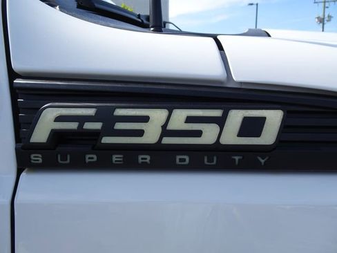 Used 2015 Ford F350 Lariat w/ Lariat Ultimate Package AWD/4WD image 44