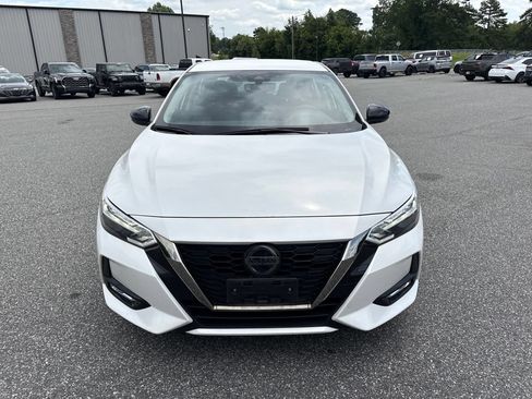 Used 2023 Nissan Sentra SR w/ Electronics Package FWD image 12