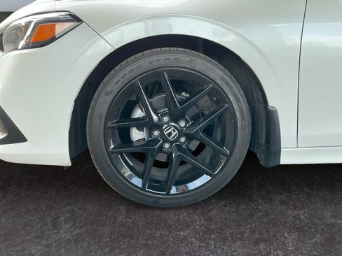 Used 2024 Honda Civic Sport image 14