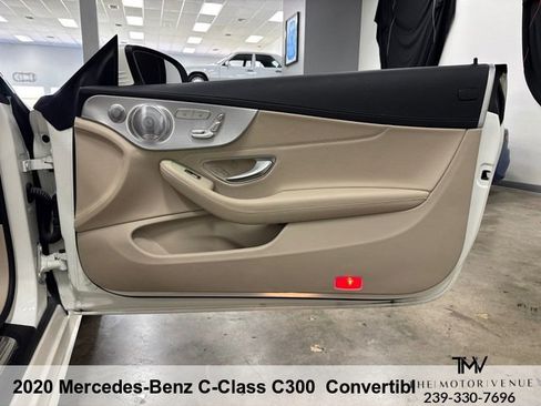 Used 2020 Mercedes-Benz C 300 Cabriolet image 35