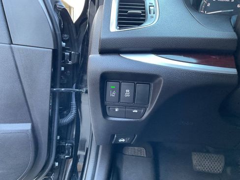Used 2015 Acura TLX V6 w/ Technology Package FWD image 16