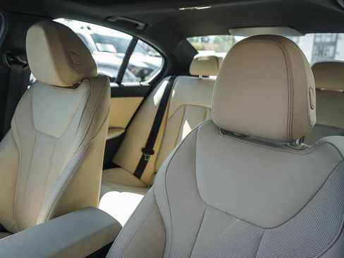 Used 2026 BMW 330i Sedan w/ Premium Package RWD image 25