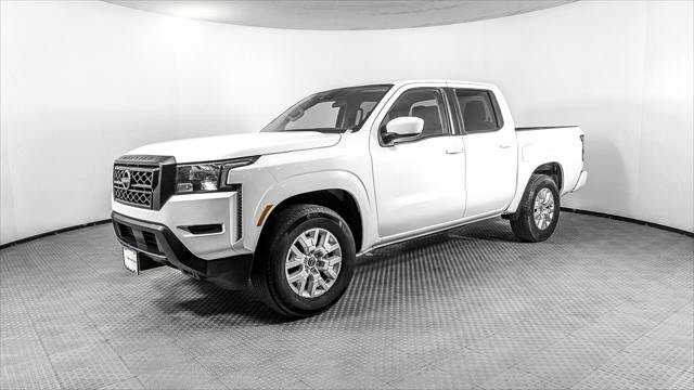 Used 2022 Nissan Frontier SV RWD image 2