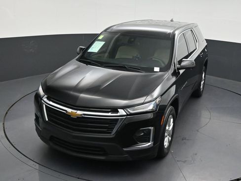 Used 2023 Chevrolet Traverse LS FWD image 27