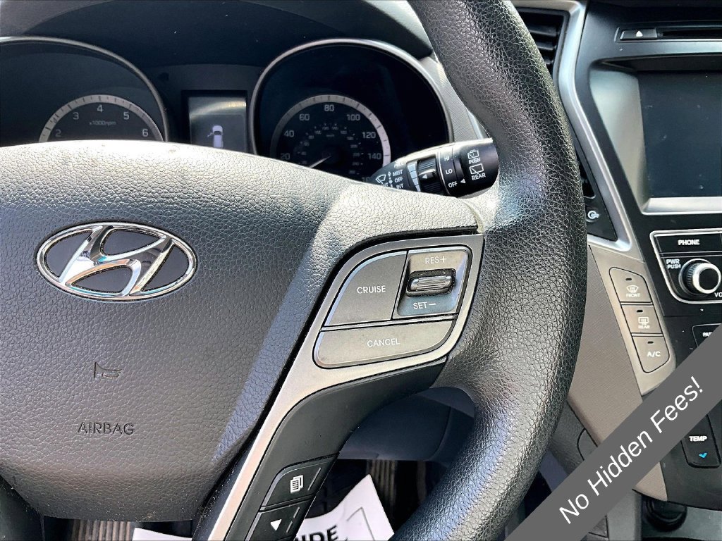 Used 2019 Hyundai Santa Fe XL SE AWD/4WD image 16
