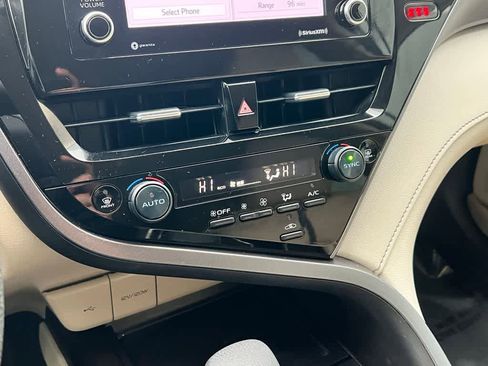 Used 2023 Toyota Camry LE image 27
