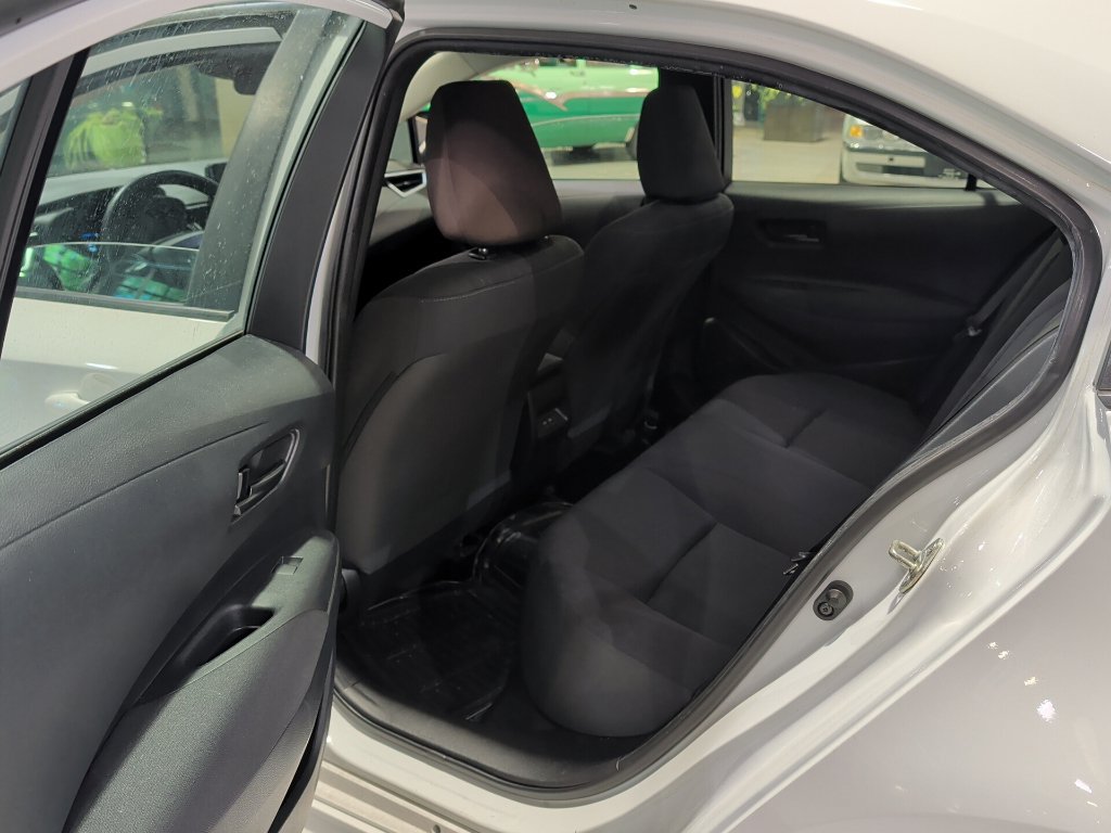 Used 2023 Toyota Corolla LE FWD image 13