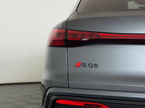 New 2026 Audi SQ5 Premium Plus image 13