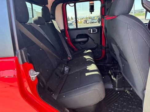 Used 2021 Jeep Gladiator Sport AWD/4WD image 24