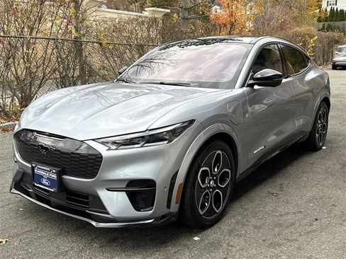 Used 2022 Ford Mustang Mach-E GT image 7