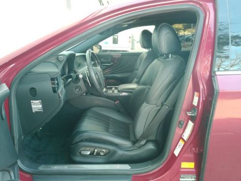 Used 2018 Lexus LS 500 w/ Interior Upgrade Package image 11